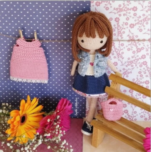 Receita Boneca Troca de Roupa Amigurumi