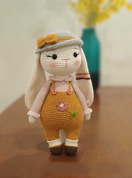 Receita Coelha Elegante Amigurumi