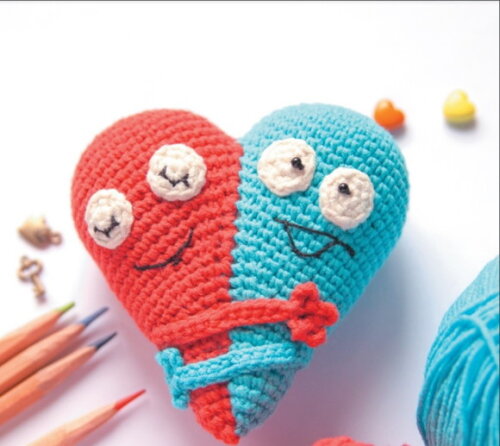 Receita Coração Abraçando Amigurumi