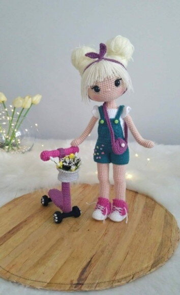 Receita em PDF - Boneca Amigurumi