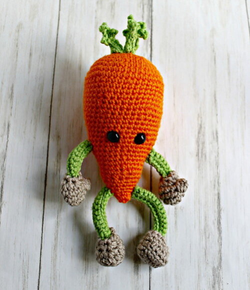 Receita em PDF - Cenoura Amigurumi