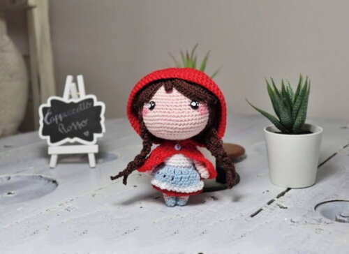 Receita em PDF - Chapeuzinho vermelho Amigurumi