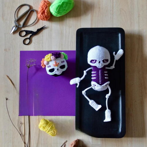 Receita Esqueleto Halloween Amigurumi