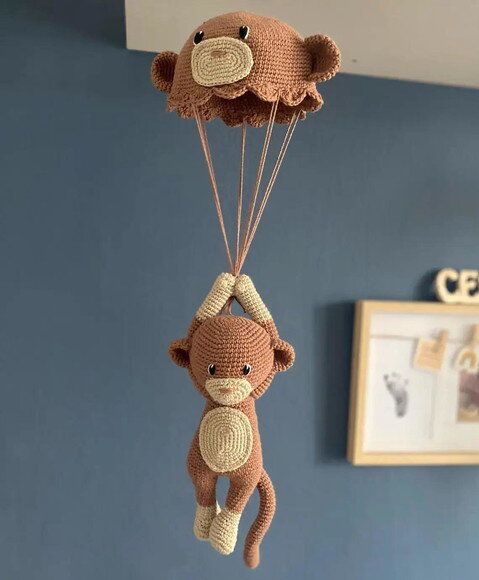 Receita Macaco Paraquedista Amigurumi