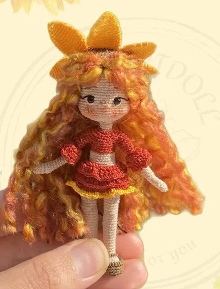 Receita Mini Boneca Amigurumi