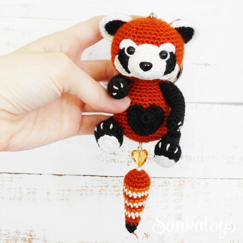 Receita Panda Vermelho Amigurumi