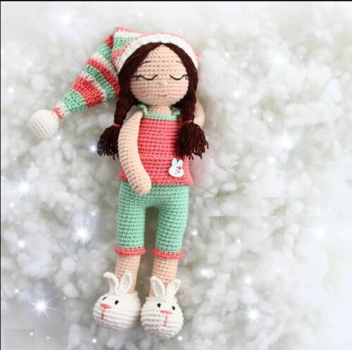 Receitas em PDF- Boneca Amigurumi