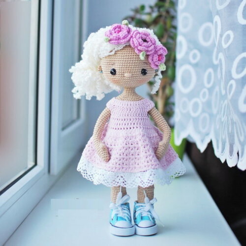 Receitas em PDF- Boneca Amigurumi