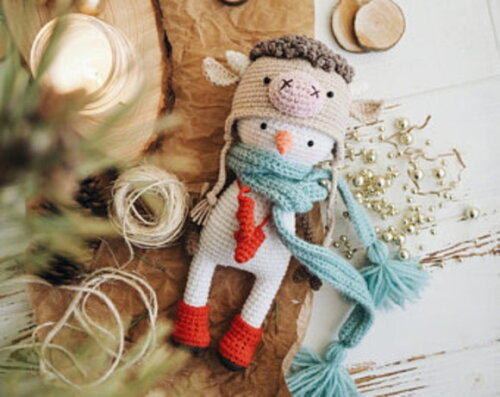 Receitas em PDF- Boneco de neve Amigurumi