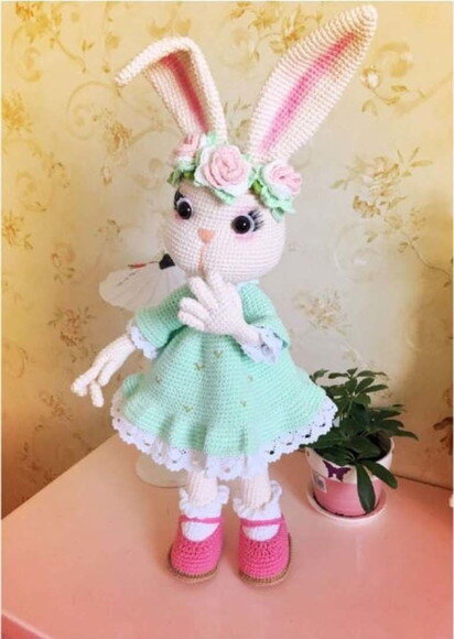 Receitas em PDF- Coelha Amigurumi