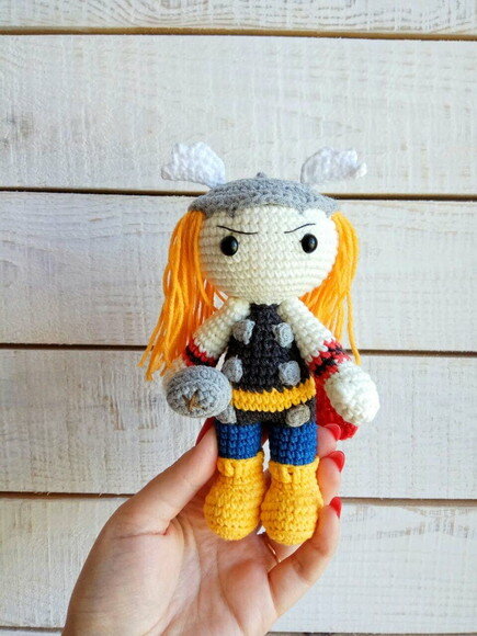 Thor Amigurumi- Receitas de amigurumi em PDF português