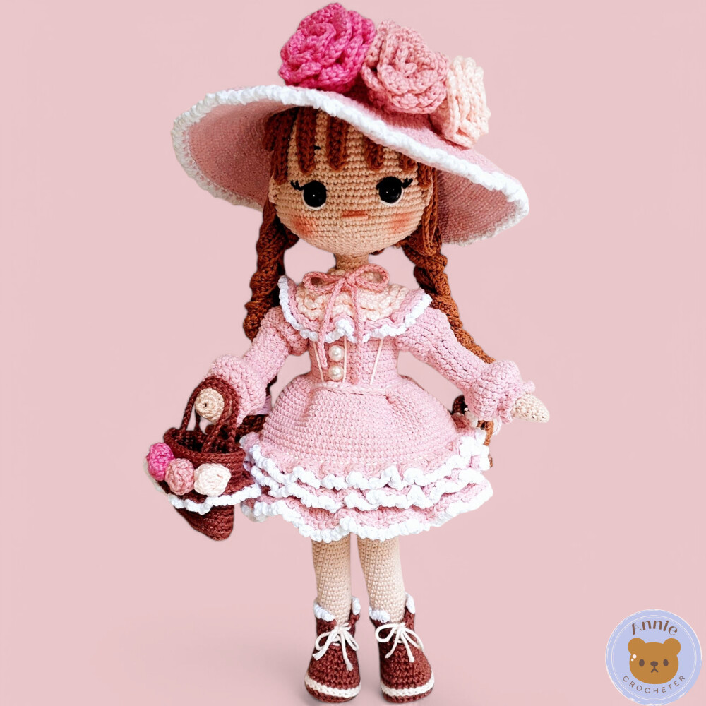 Boneca de Crochê Josephine Amigurumi Rosa Cabelo Castanho