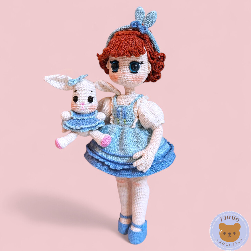 Boneca de Crochê Ruby & Coelhinha Amigurumi