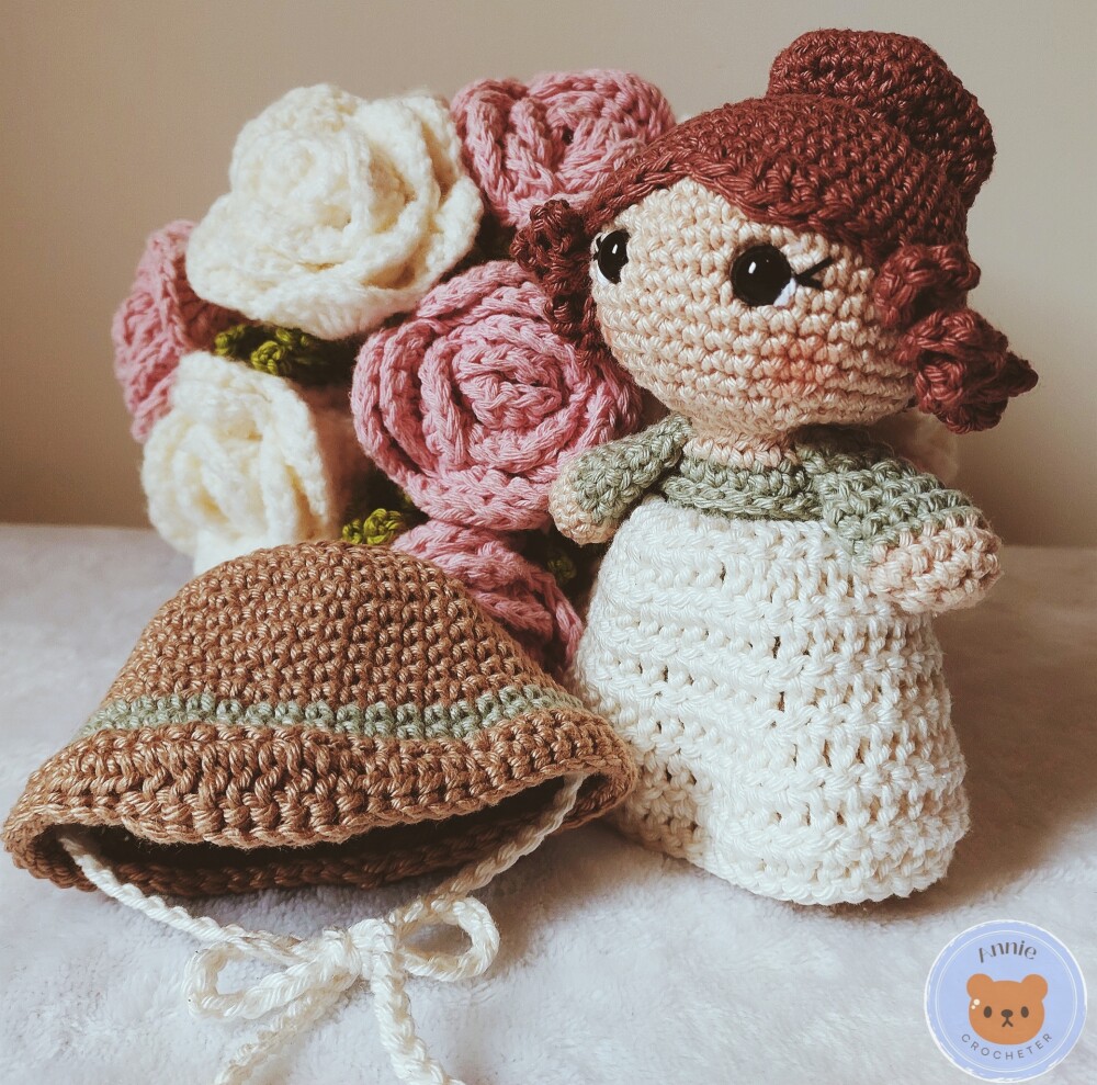 Boneca de Crochê Elizabeth Bennet Amigurumi Orgulho e Preconceit