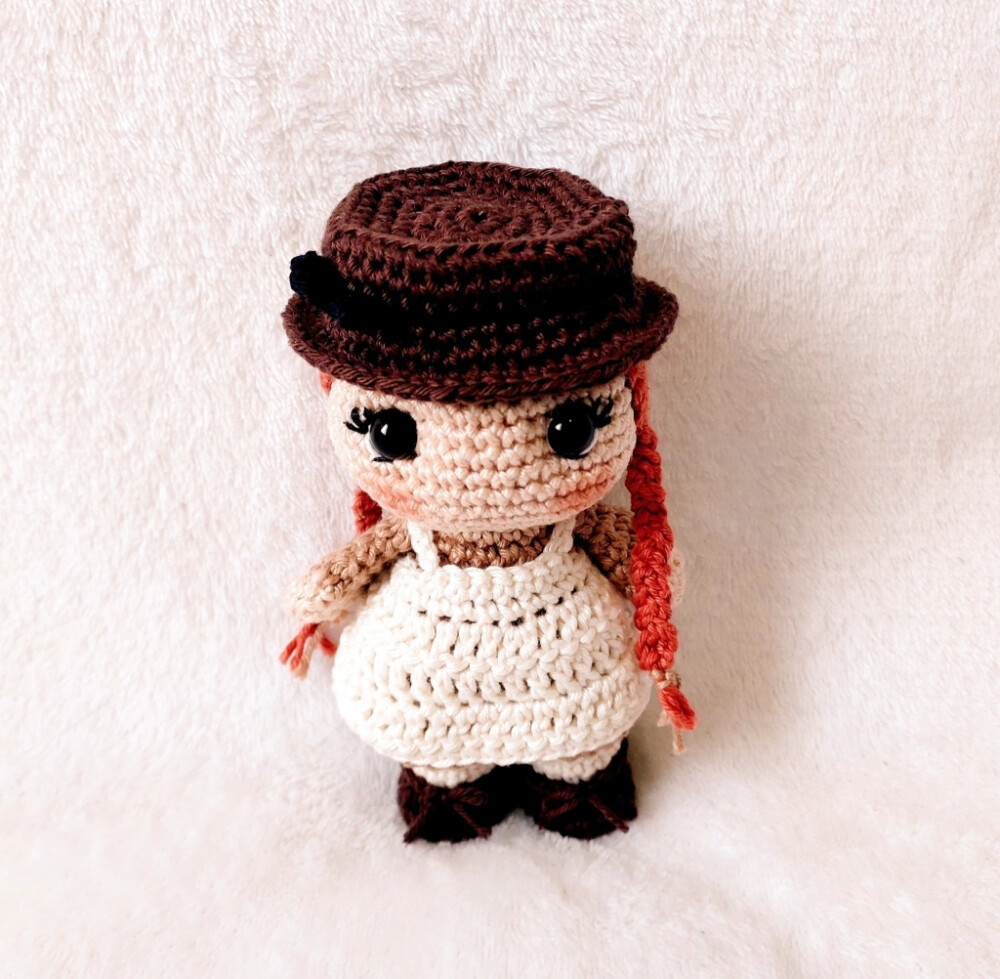 Boneca de Crochê Anne Shirley Amigurumi Anne de Green Gables