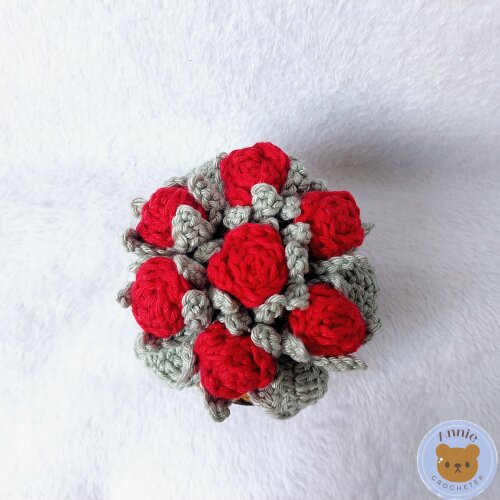 Cesta de Rosas de Crochê Amigurumi