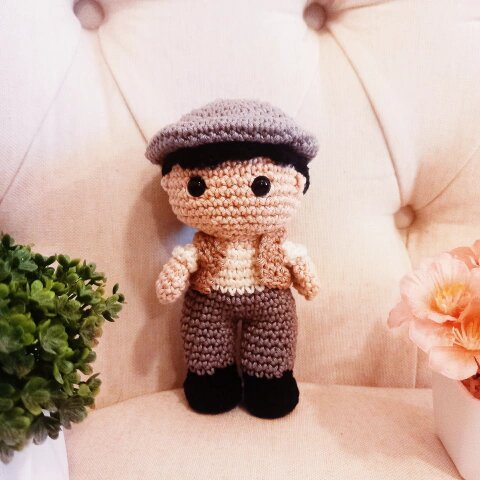 Boneco de Crochê Gilbert Blythe Amigurumi Anne de Green Gables