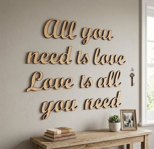 Frase decorativa para Parede All you need is love Beatles em MDF