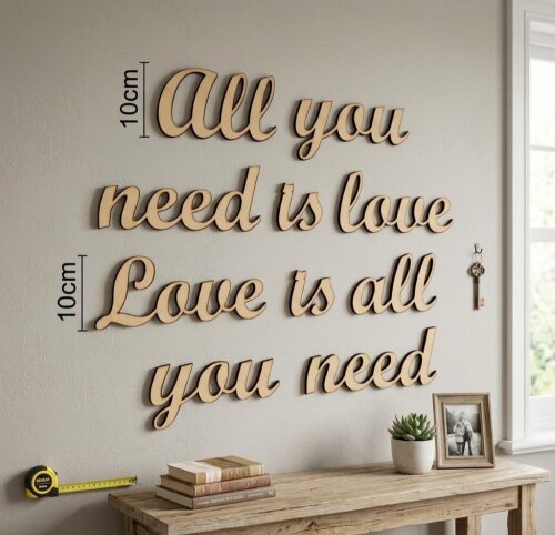 Frase decorativa para Parede All you need is love Beatles em MDF