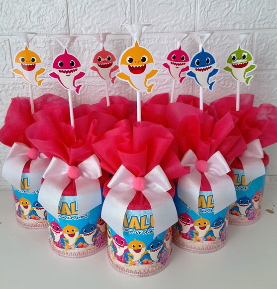 Centro de Mesa Baby Shark Rosa