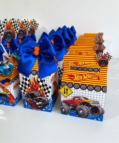 Kit Hot Wheels - 20 Caixas