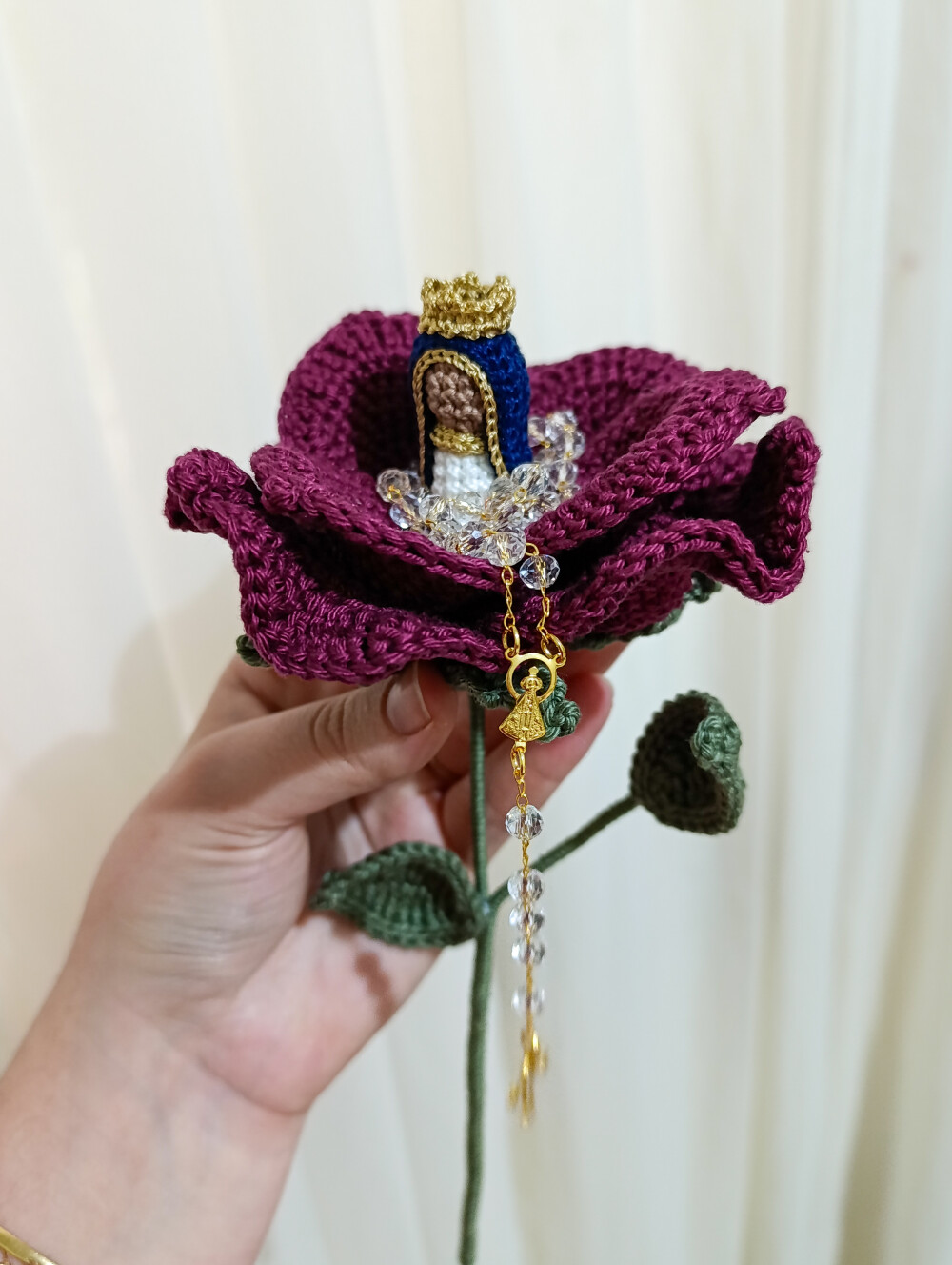 Rosa Sagrada com Mini santinha e terço