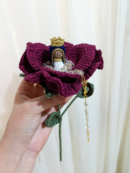 Rosa Sagrada com Mini santinha e terço