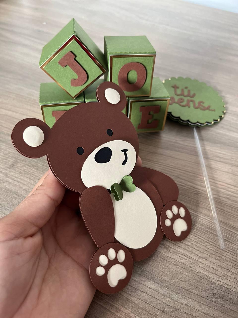 Topo de Bolo Ursinho Jorge - studio