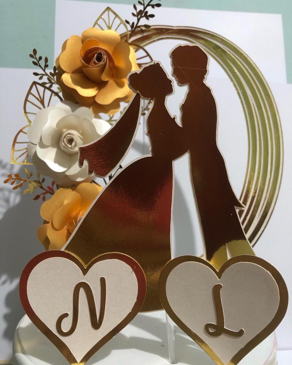 Topo de Bolo Casamento N e L - studio