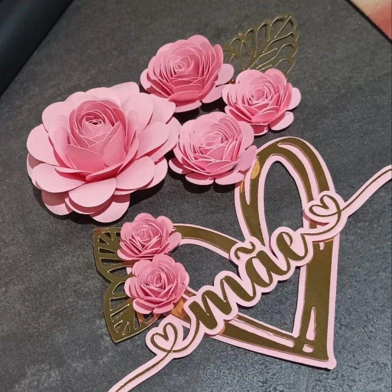 Topo de Bolo Mãe (dentro do coração com flores rosa) -Studio