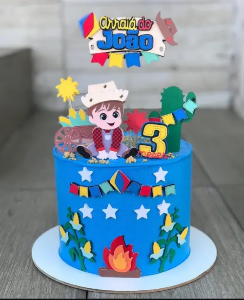 Topo de Bolo Arraia do João - Studio