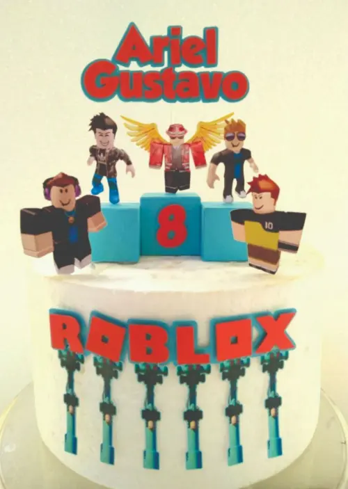 Topo de Bolo Roblox Ariel Gustavo - Studio