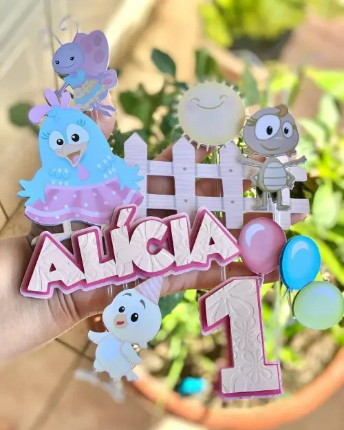 Topo de Bolo Galinha Pintadinha Alícia - Studio