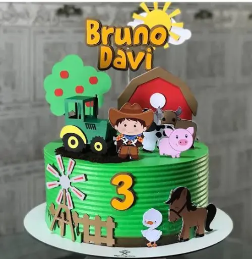 Topo de Bolo Fazendinha Bruno Davi - Studio