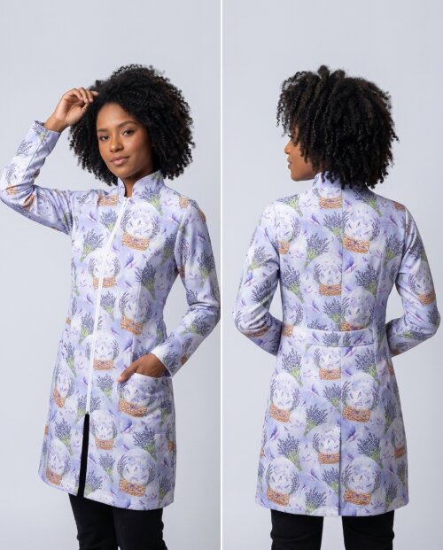 Jaleco feminino manga longa estampado