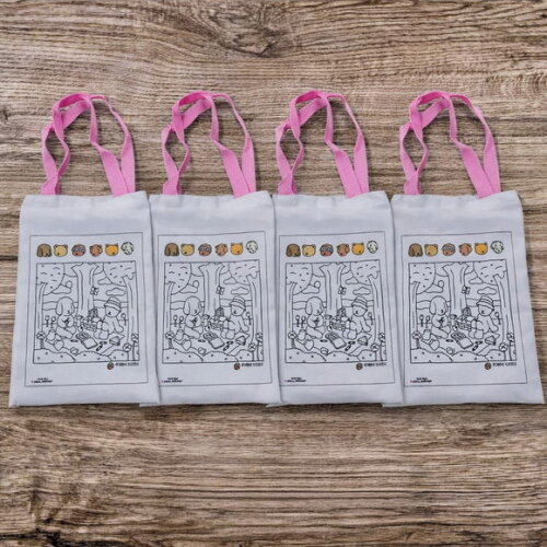 Kit com 20 Sacolinhas e Chaveirinhos Personalizados