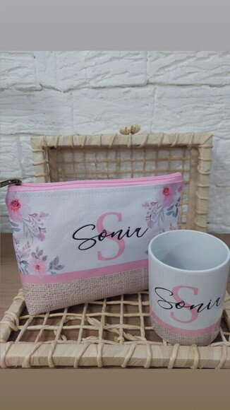 Kit Personalizado – Caneca de Porcelana + Necessaire