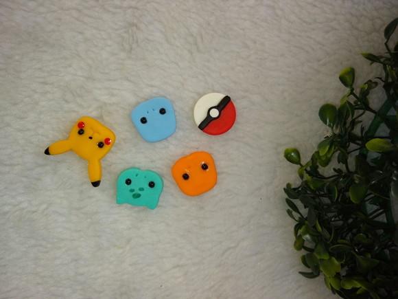 Aplique cabeça pokemon