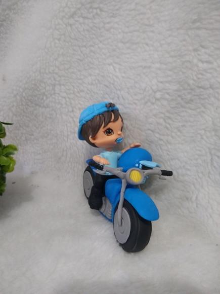 Bebê na Moto, Motoqueiro