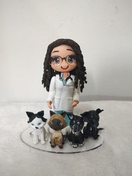 Boneca Profissão Veterinária
