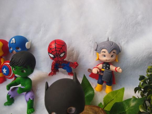 Bonecos Super Heróis