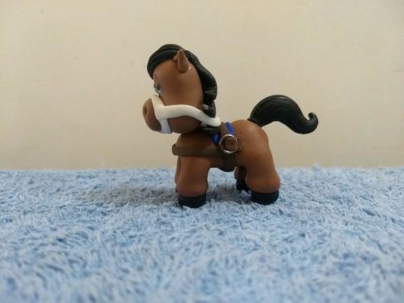 Cavalinho com cela