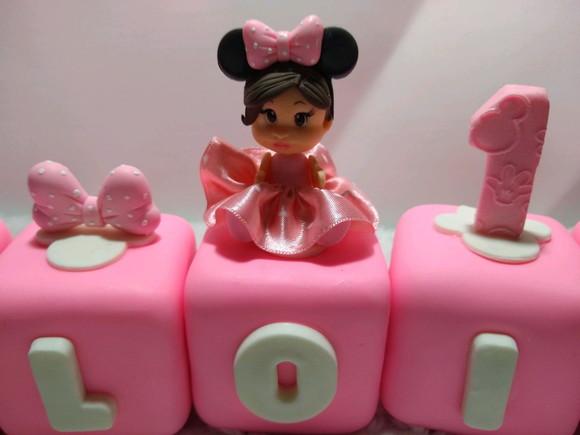 Cubo com Nome no Tema Ratinha Rosa