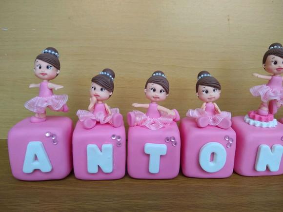 Cubo com nome bailarina