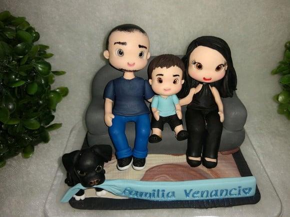 Família no sofá