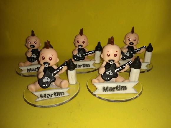 Lembrancinha bebê com guitarra, bebê roqueiro