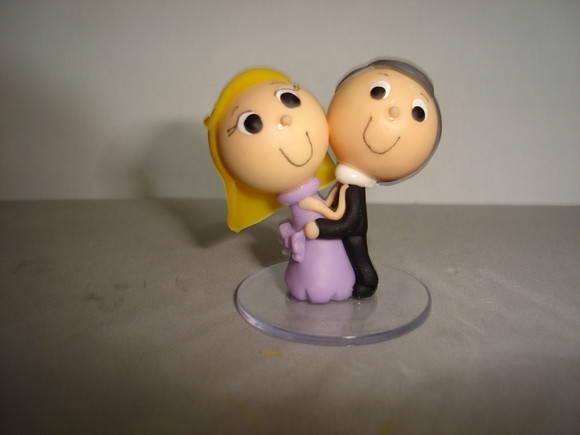 Lembrancinha casal abraçadinho