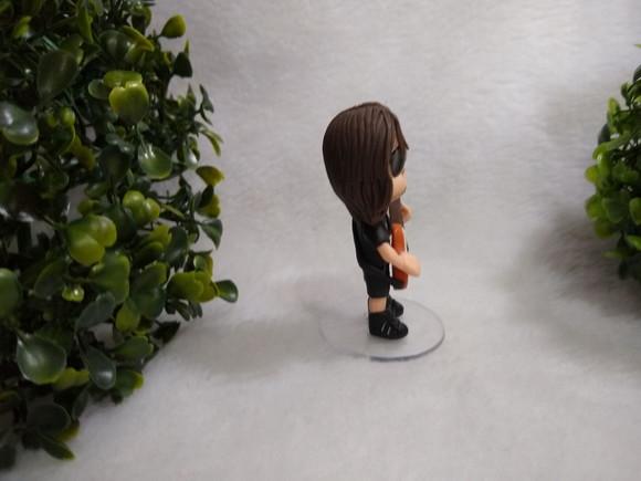 Miniatura Personalizada Guitarrista