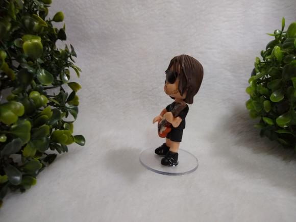 Miniatura Personalizada Guitarrista