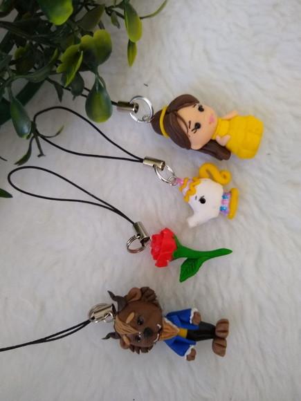 Pingente Personagens Da Bela E A Fera